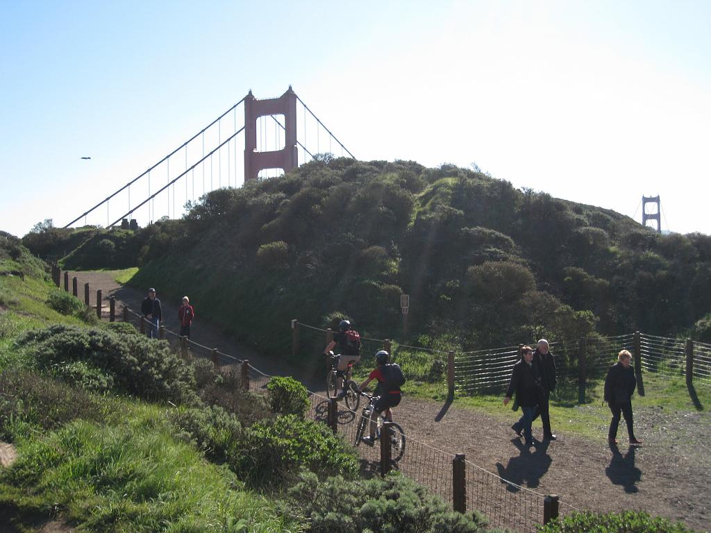 IMG_1911 Ergin and Dincer riding toward the view point to Golden Gate Bridge
